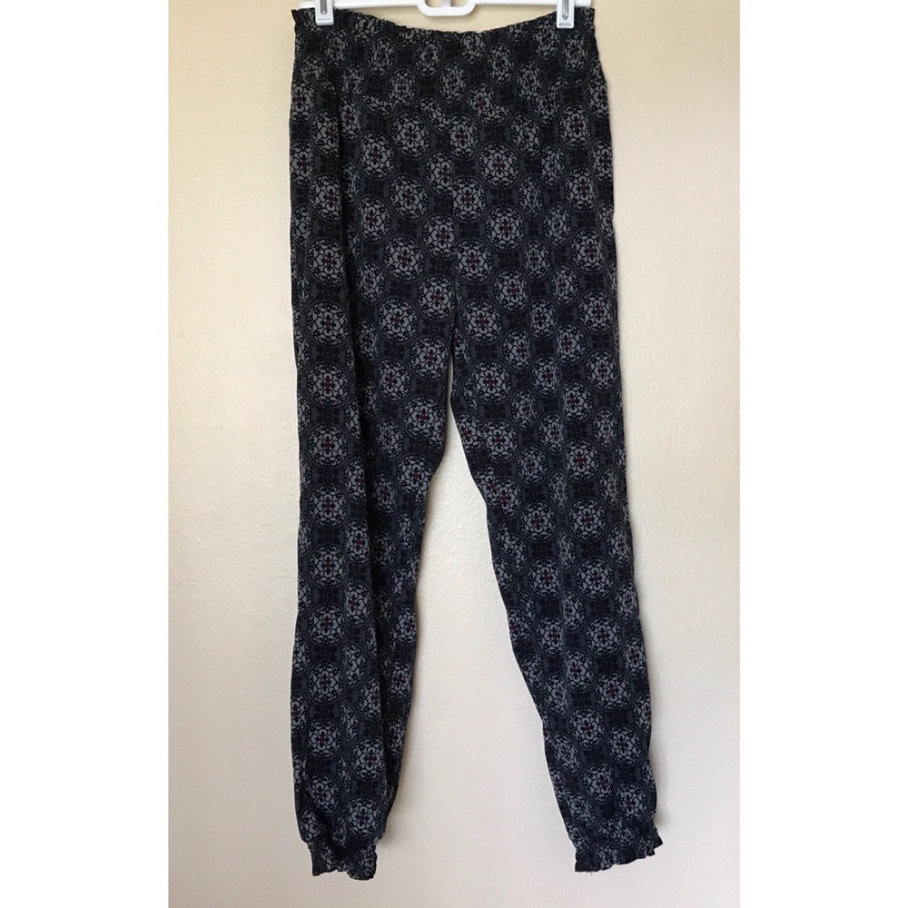 Final price 💸 Super silky feel Aerie joggers!